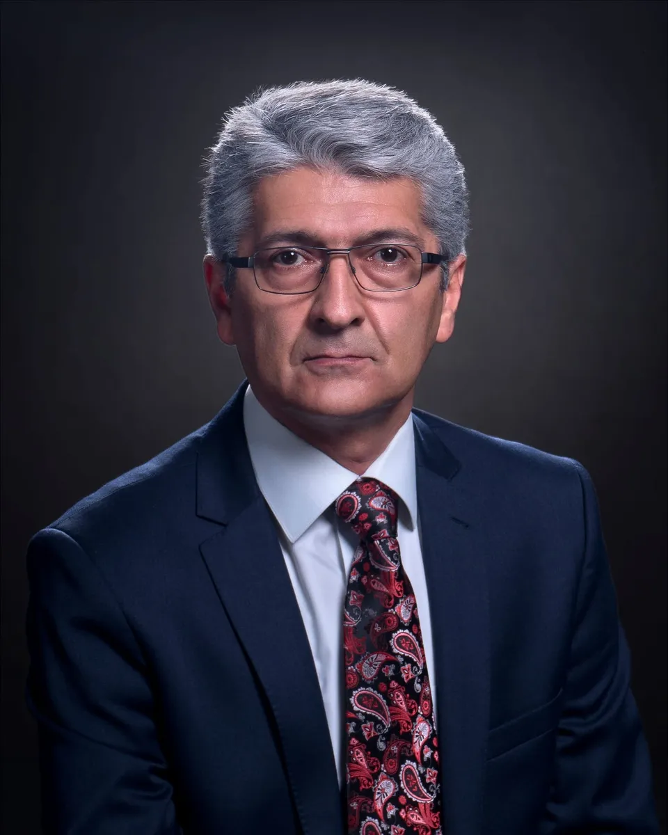 Prof. Dr. Academic – portre (örnek fotoğraf)